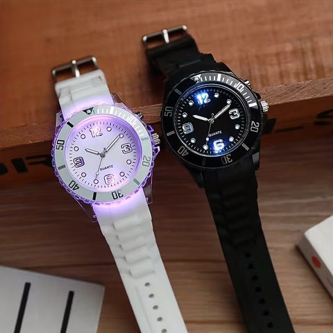 Reloj Convencional con Luz